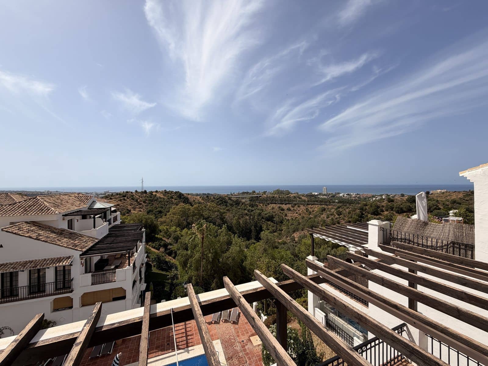 Ático de 2 habitaciones en Los Monteros en venta - 569.000 € (Ref: 9967523)