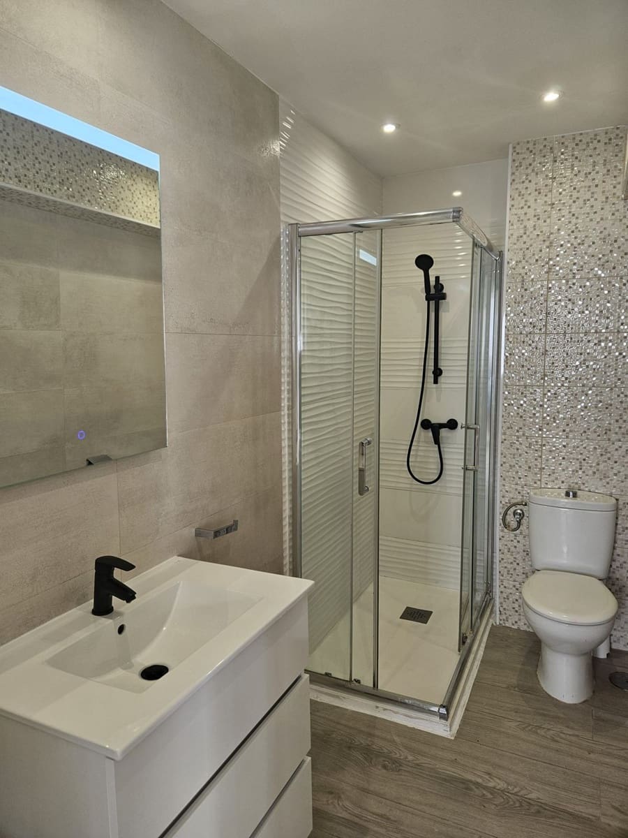 3 bedroom Apartment for sale in Estepona - € 259,000 (Ref: 9967524)