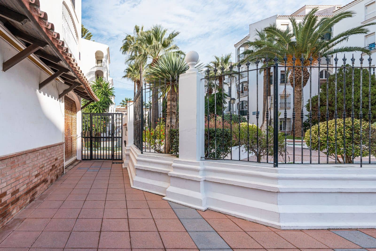 3 Zimmer Penthouse zu verkaufen in San Luis de Sabinillas - 399.000 € (Ref: 9967531)