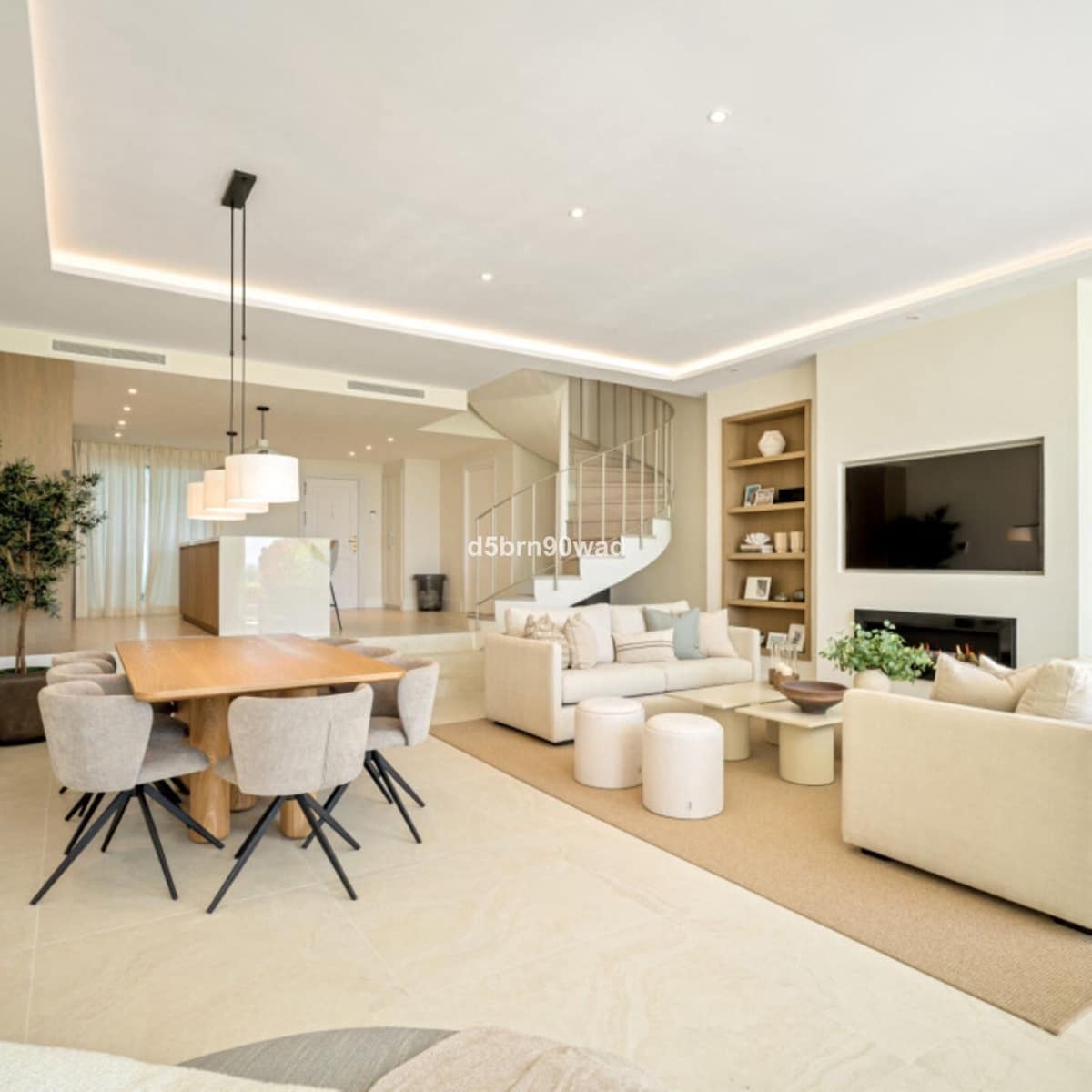 Casa de 4 habitaciones en La Quinta en venta - 1.875.000 € (Ref: 9998165)