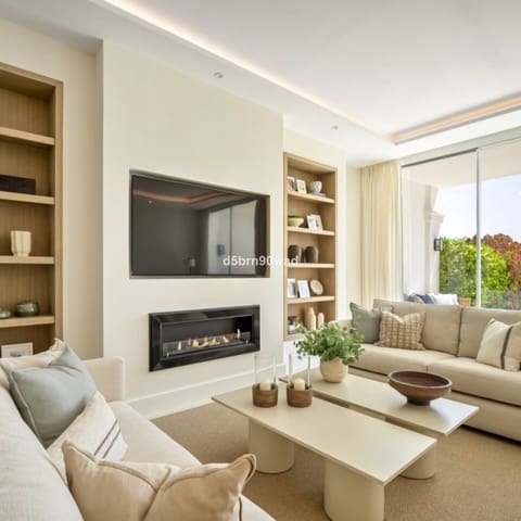 Casa de 4 habitaciones en La Quinta, Benahavís en venta - 1.875.000 € (Ref: 9998165)