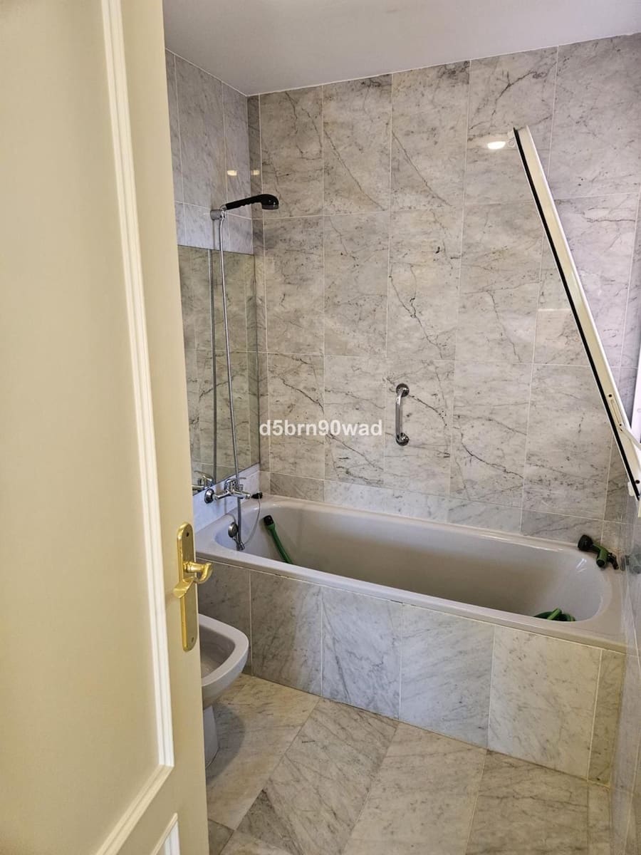 Casa de 3 habitaciones en Atalaya-Isdabe en venta - 850.000 € (Ref: 9998167)