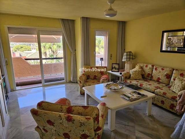 Casa de 3 habitaciones en Atalaya-Isdabe, Estepona en venta - 850.000 € (Ref: 9998167)