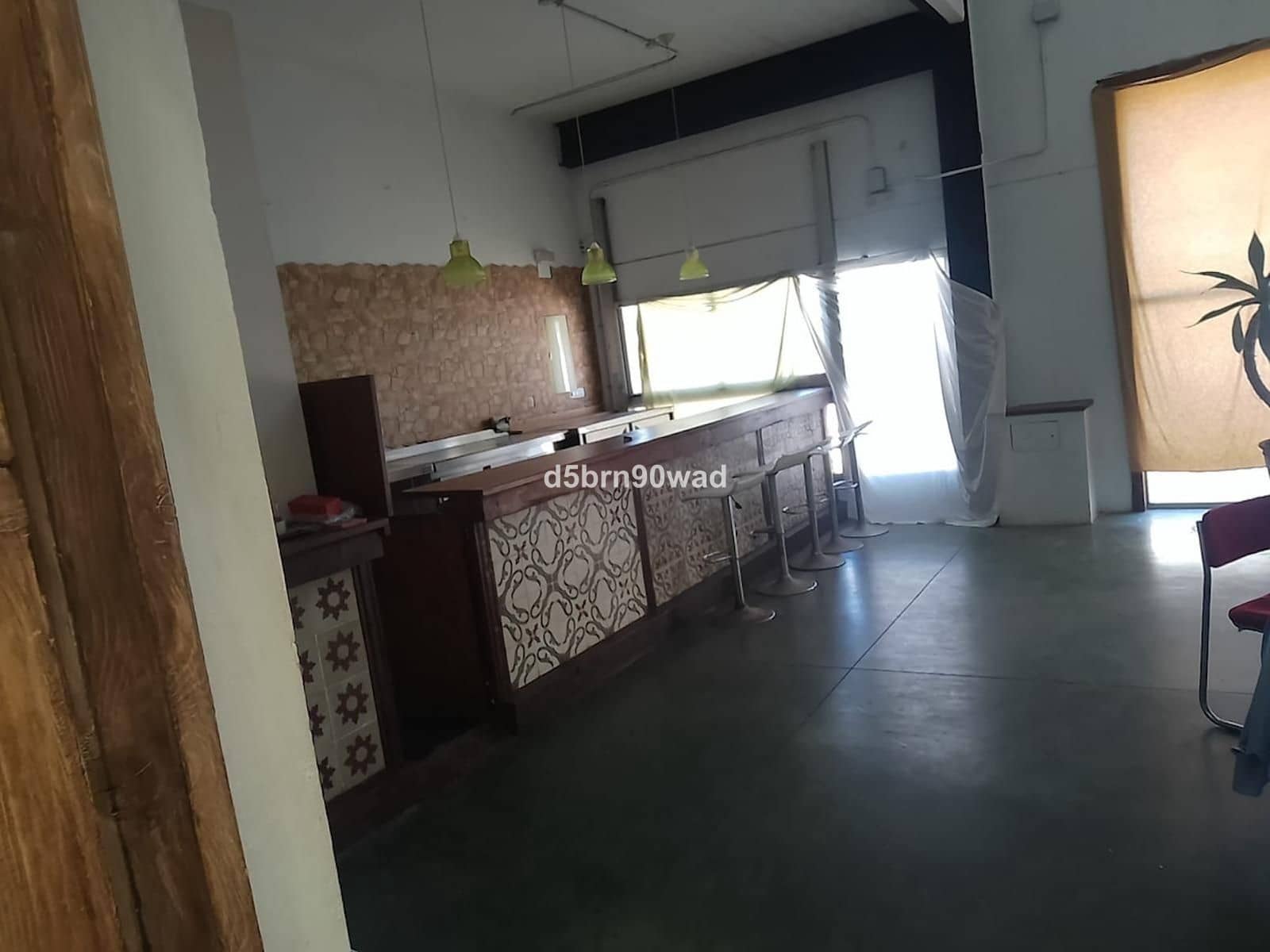 Bar/Restaurante de 2 habitaciones en Tarifa en venta - 395.000 € (Ref: 9998168)