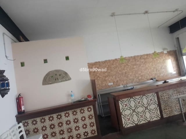 Bar/Restaurante de 2 habitaciones en Tarifa en venta - 395.000 € (Ref: 9998168)
