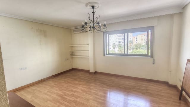 4 soveværelse Lejlighed til salg i San Pedro de Alcantara, Marbella - € 875.000 (Ref: 9998169)