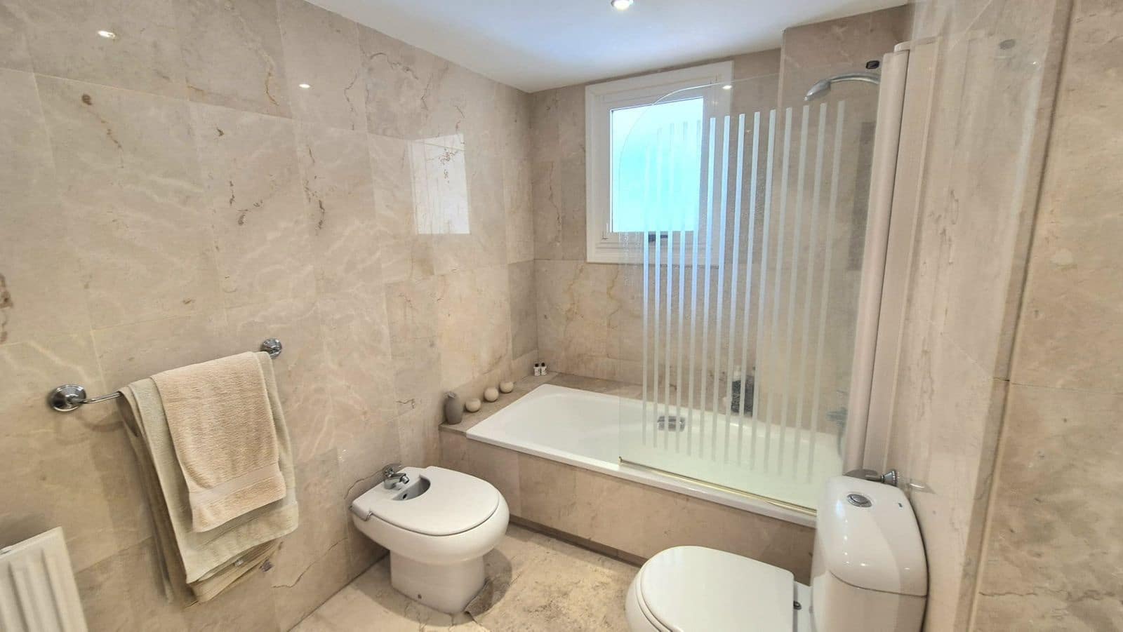 2 soveværelse Lejlighed til salg i San Pedro de Alcantara - € 425.000 (Ref: 9998170)