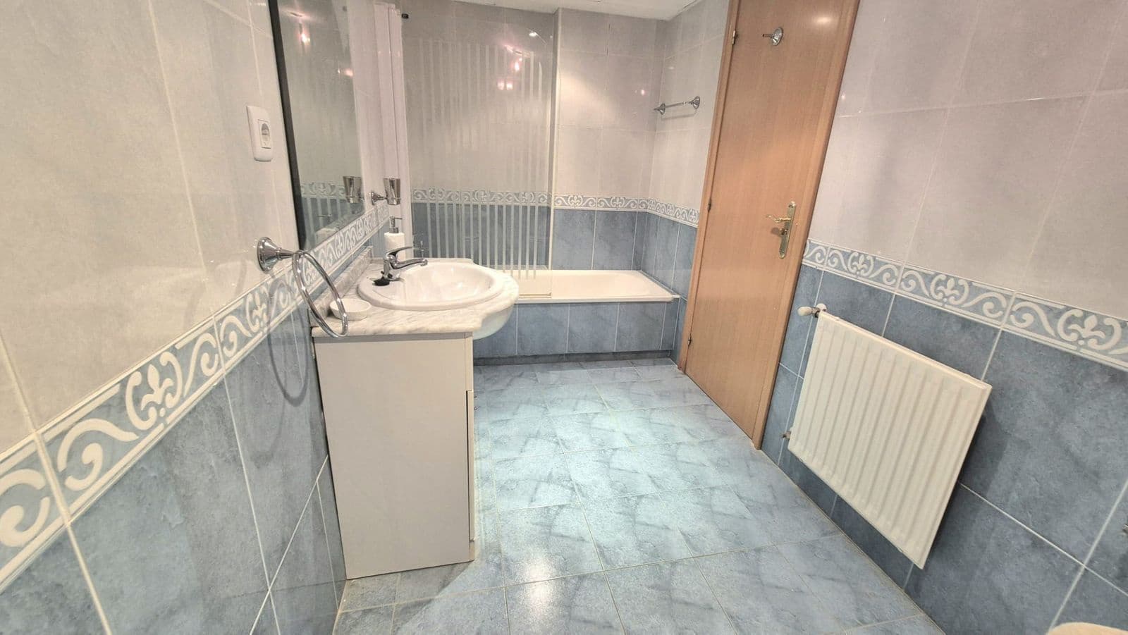 2 soveværelse Lejlighed til salg i San Pedro de Alcantara - € 425.000 (Ref: 9998170)