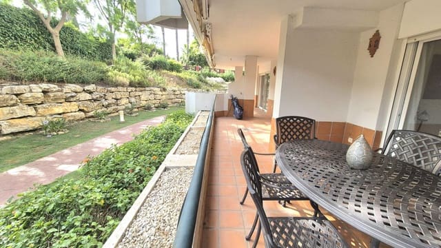 2 soveværelse Lejlighed til salg i San Pedro de Alcantara, Marbella - € 425.000 (Ref: 9998170)