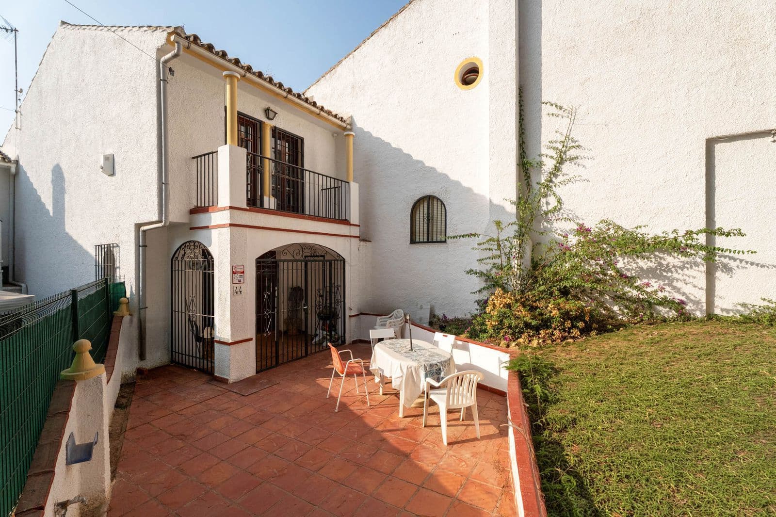 2 sovrum Hus till salu i Elviria - 420 000 € (Ref: 9998171)