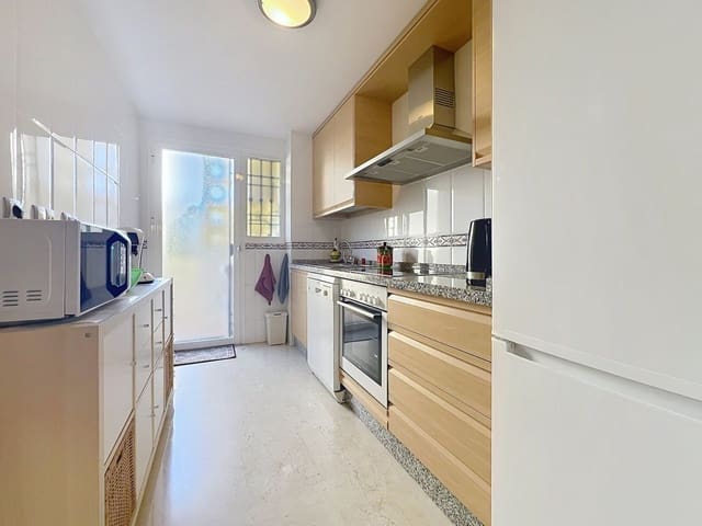 Apartamento de 2 habitaciones en San Luis de Sabinillas, Manilva en venta - 329.000 € (Ref: 9998175)