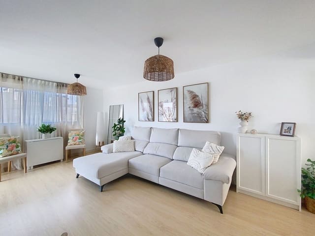 3 soverom Penthouse til salgs i Estepona - € 639 000 (Ref: 9998177)