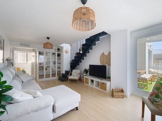 3 soverom Penthouse til salgs i Estepona - € 639 000 (Ref: 9998177)