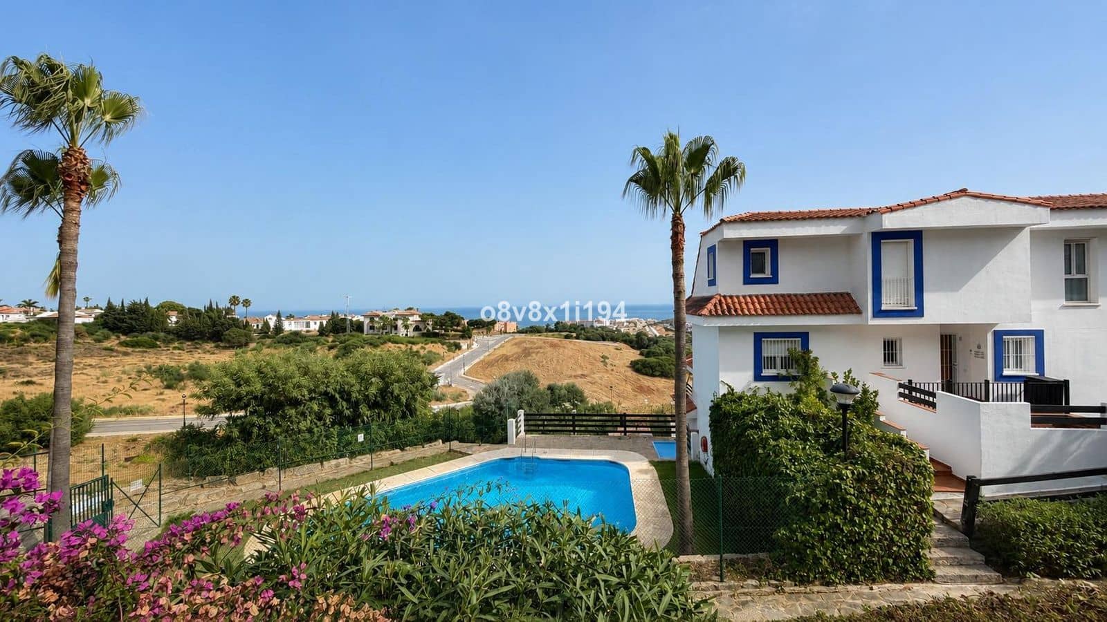 2 bedroom Apartment for sale in Manilva - € 285,000 (Ref: 9998183)