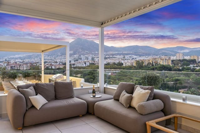 3 soverom Penthouse til salgs i Benalmadena Costa, Benalmádena - € 1 650 000 (Ref: 9998184)
