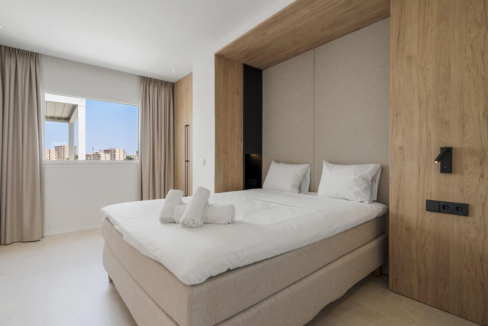 3 soverom Penthouse til salgs i Benalmadena Costa - € 1 650 000 (Ref: 9998184)