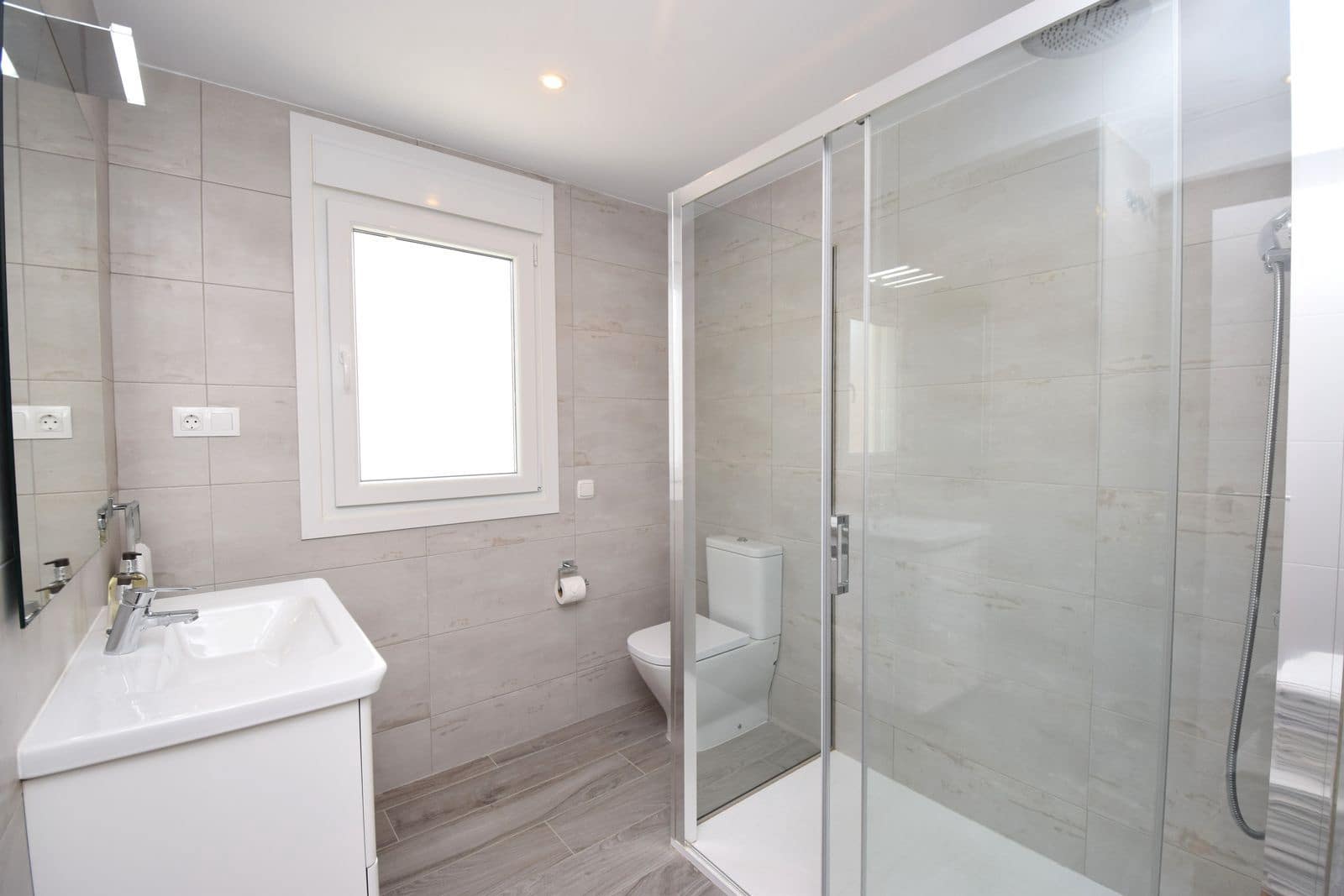 4 soverom Hus til salgs i La Cala de Mijas - € 895 000 (Ref: 9998187)