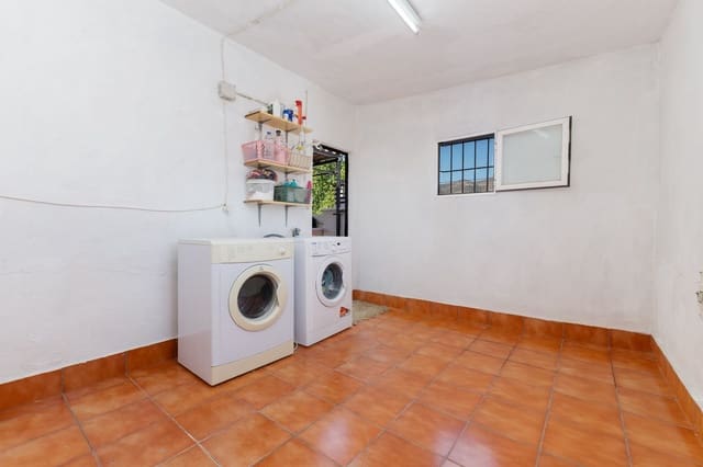 4 soveværelse Byhus til salg i Torremolinos - € 520.000 (Ref: 9998193)