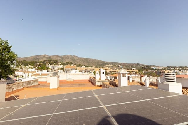 4 soveværelse Byhus til salg i Torremolinos - € 520.000 (Ref: 9998193)