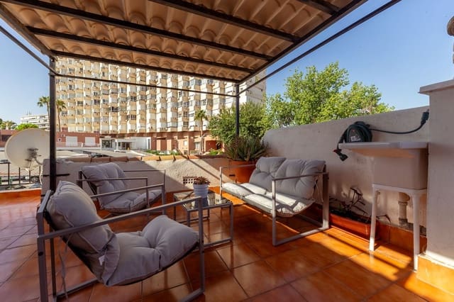 4 soveværelse Byhus til salg i Torremolinos - € 520.000 (Ref: 9998193)