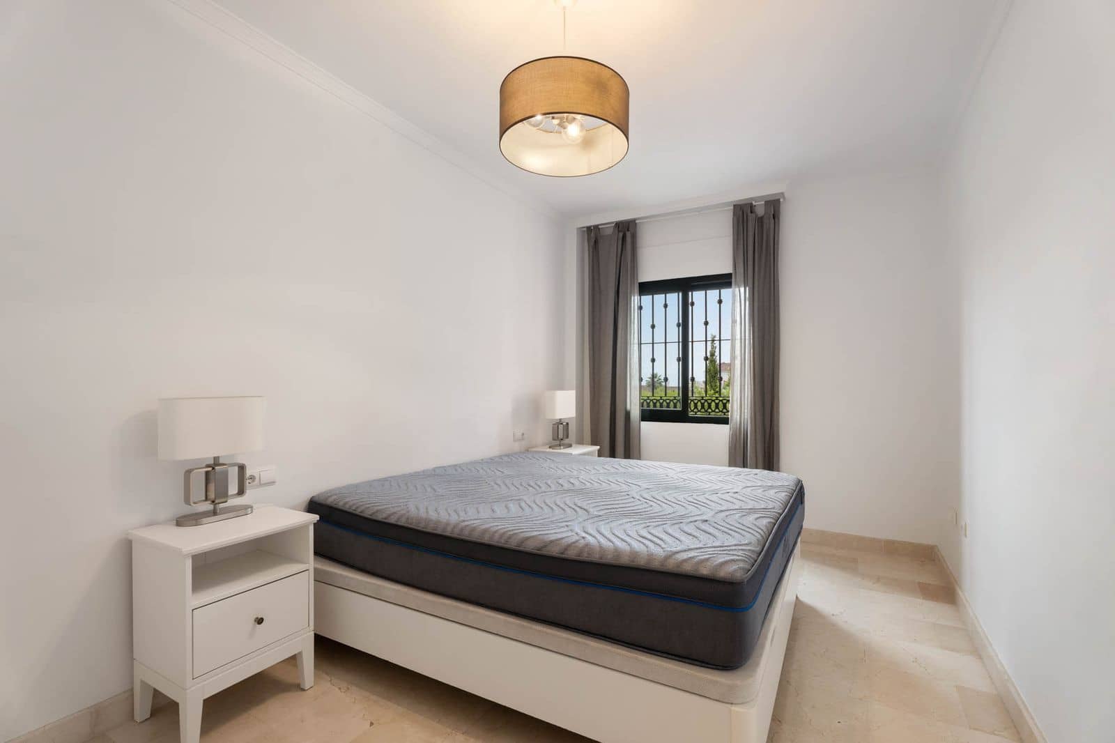 3 slaapkamer Appartement te koop in Elviria - € 369.000 (Ref: 9998194)
