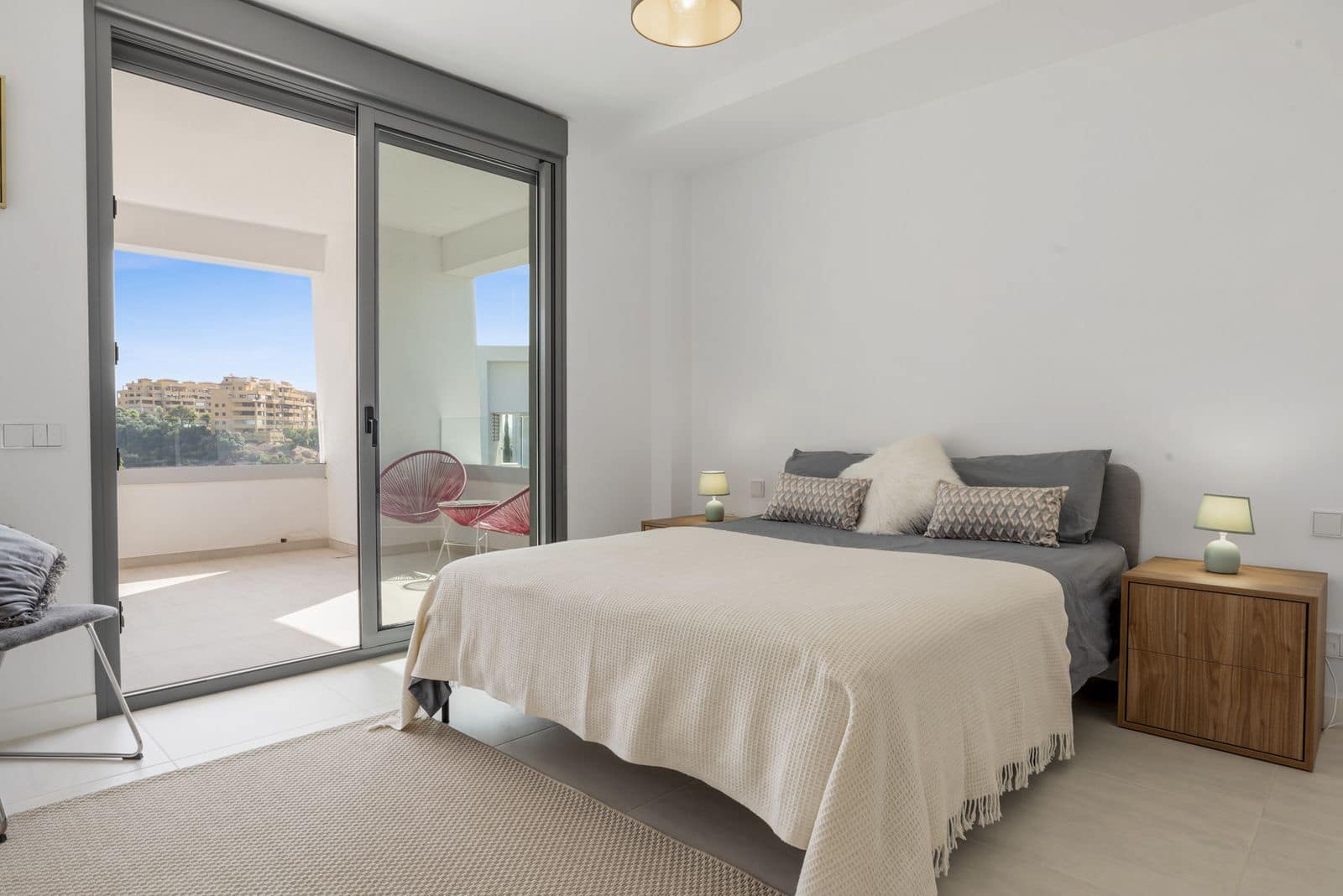 2 bedroom Penthouse for sale in New Golden Mile - € 495,000 (Ref: 9998200)