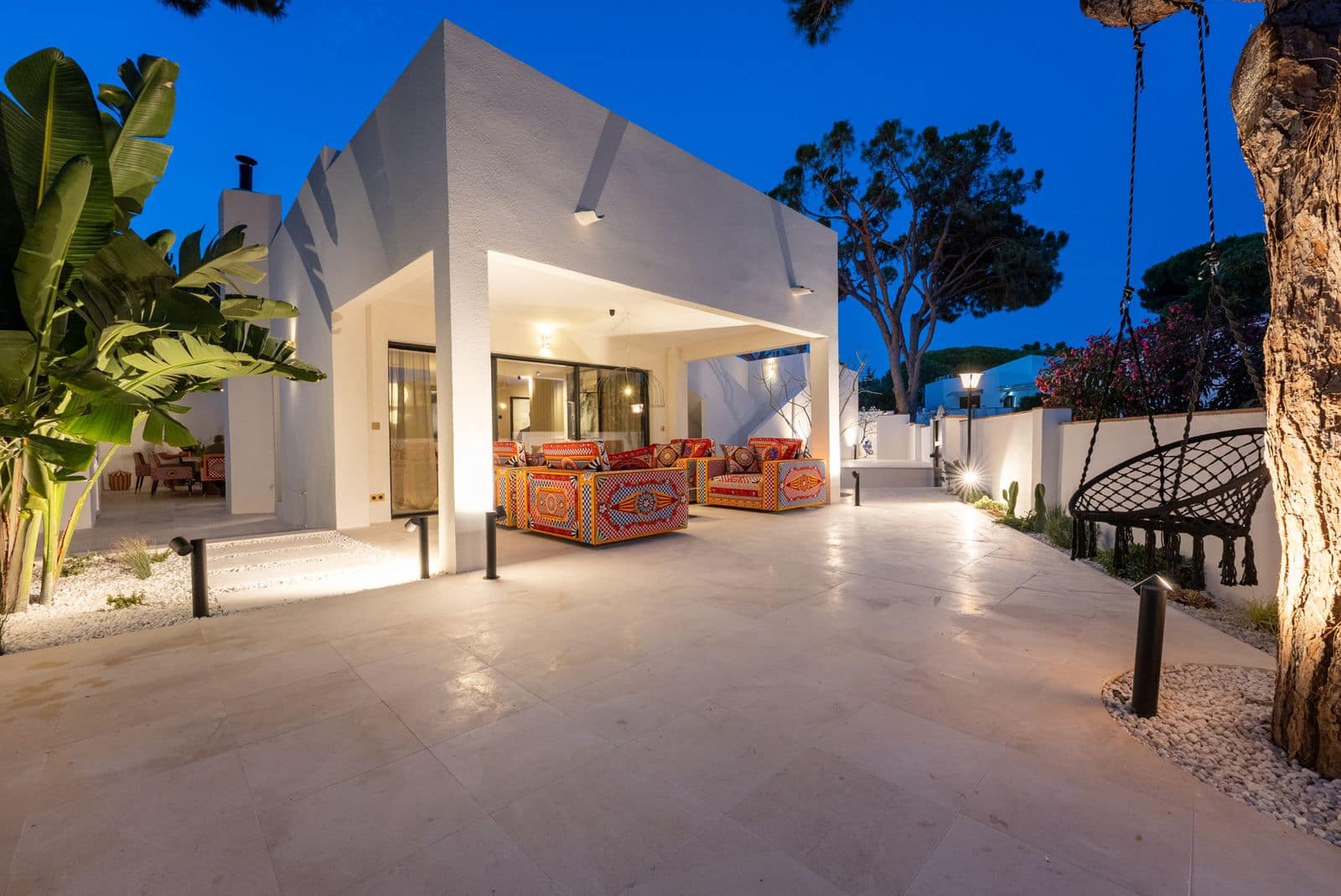 4 soveværelse Villa til salg i Calahonda - € 1.925.000 (Ref: 9998202)