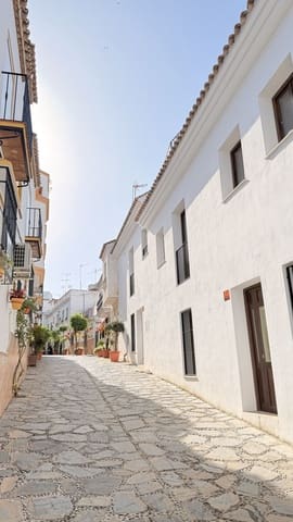 Bauplatz zu verkaufen in Estepona - 600.000 € (Ref: 9998207)