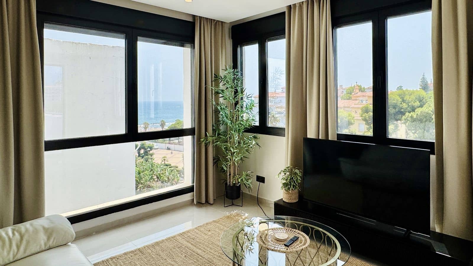 2 soverom Penthouse til salgs i Puerto Banus - € 1 300 000 (Ref: 9998208)