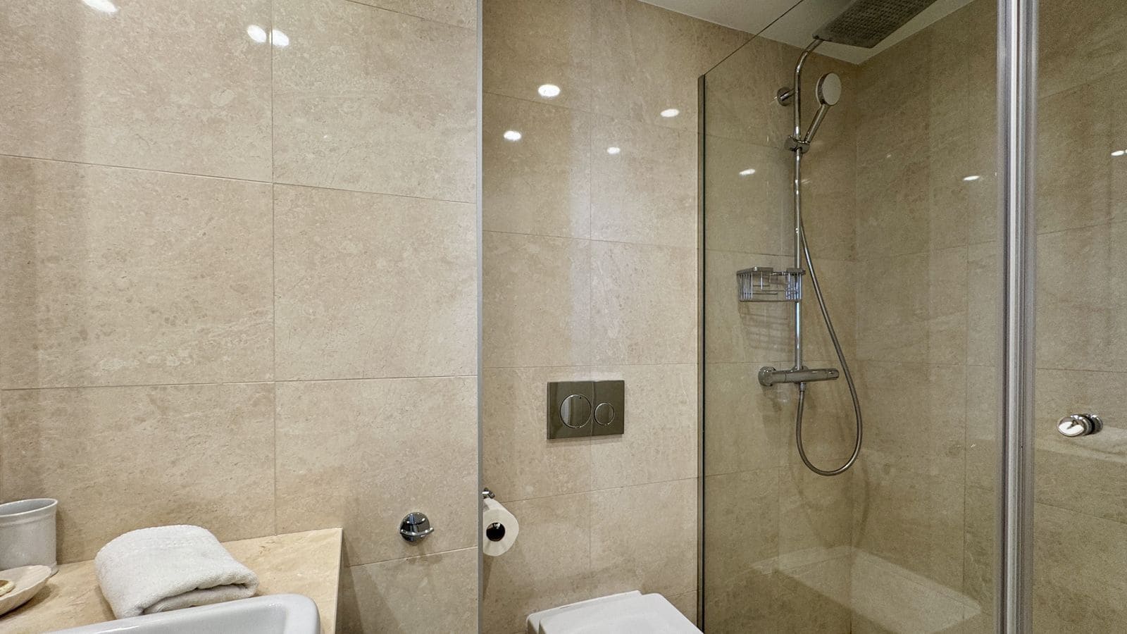 2 soverom Penthouse til salgs i Puerto Banus - € 1 300 000 (Ref: 9998208)