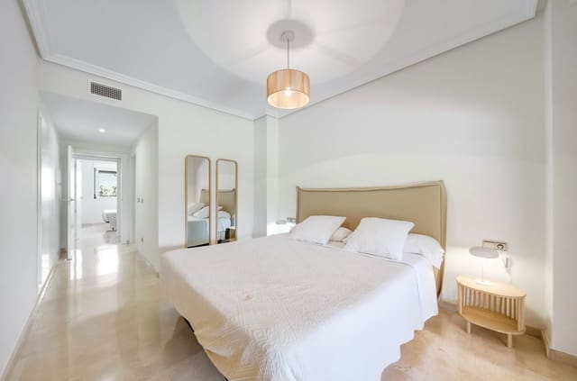 2 bedroom Apartment for sale in Bahia de Casares, Casares - € 439,000 (Ref: 9998209)