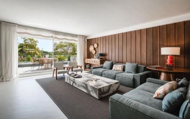 3 soveværelse Lejlighed til salg i Golden Mile, Marbella - € 1.800.000 (Ref: 9998210)