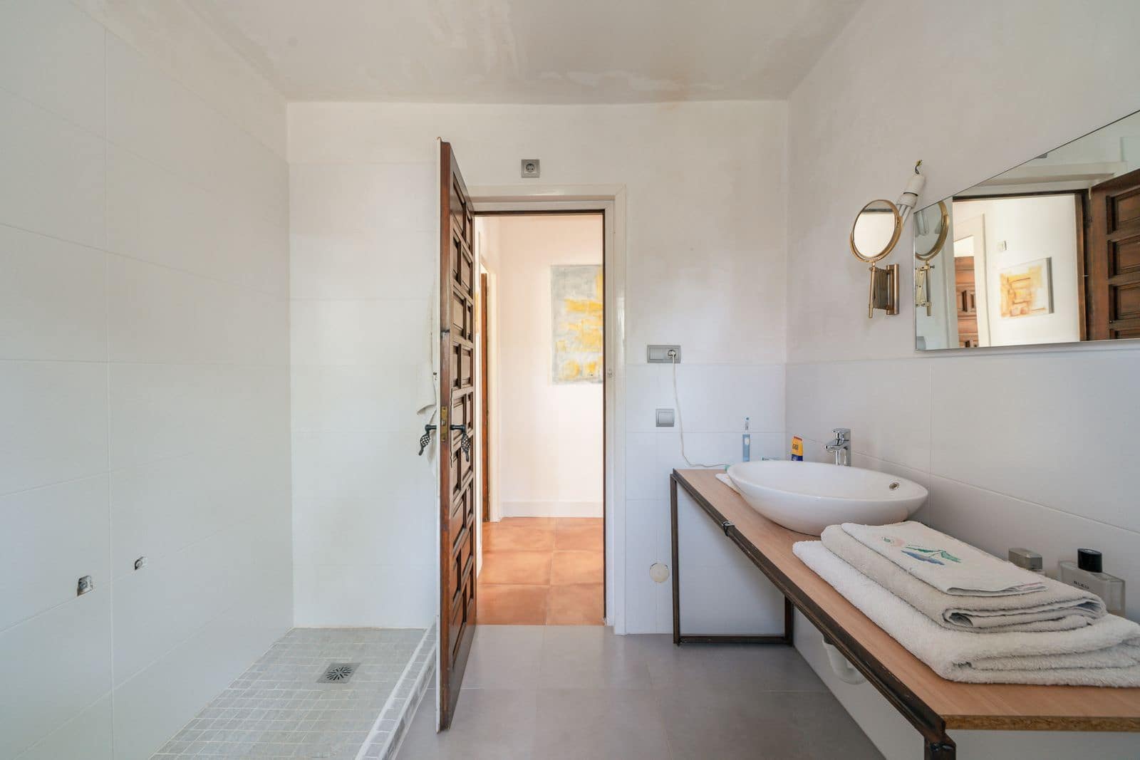 3 bedroom Villa for sale in Benahavis - € 1,050,000 (Ref: 9998211)