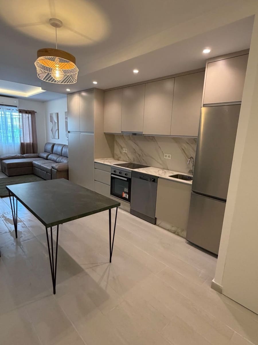 Apartamento de 2 habitaciones en Torremolinos en venta - 352.000 € (Ref: 9998215)