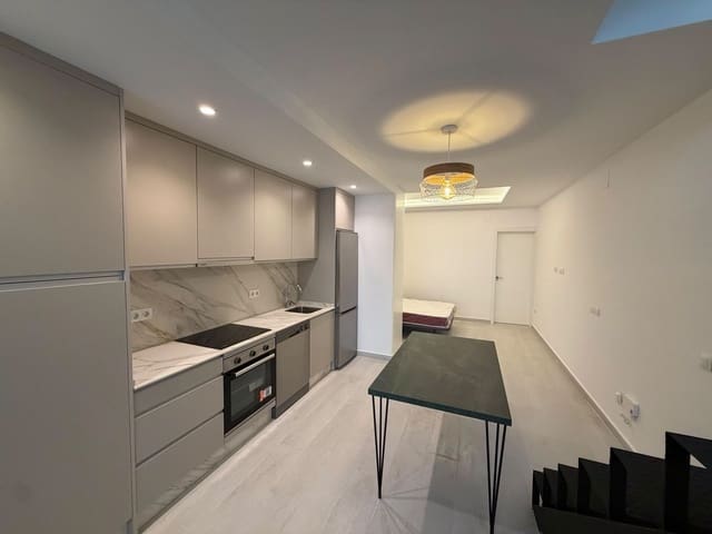 Apartamento de 2 habitaciones en Torremolinos en venta - 352.000 € (Ref: 9998215)