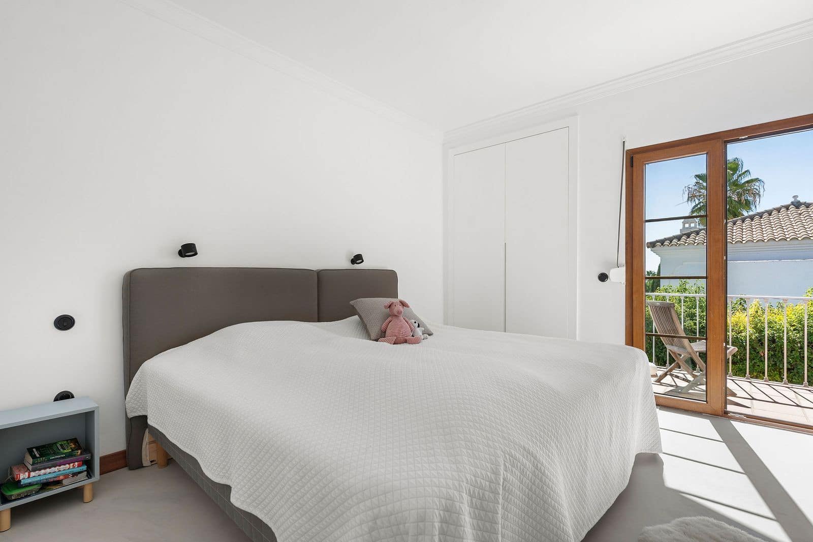 4 soverom Villa til salgs i New Golden Mile - € 1 550 000 (Ref: 9998216)