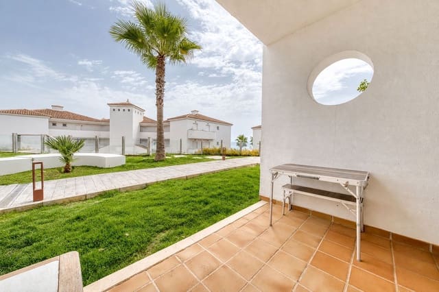 2 bedroom Apartment for sale in La Duquesa / Puerto de la Duquesa, Manilva - € 260,000 (Ref: 9998217)