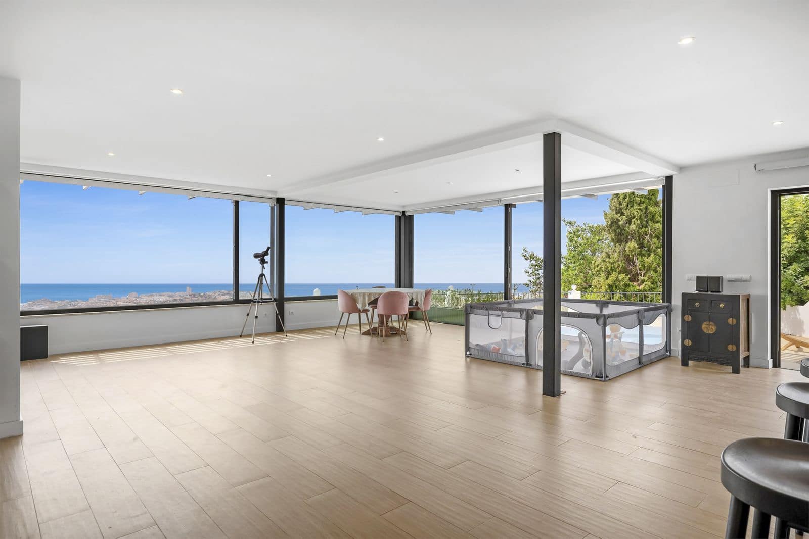 4 soveværelse Villa til salg i Benalmadena - € 1.045.000 (Ref: 9998219)