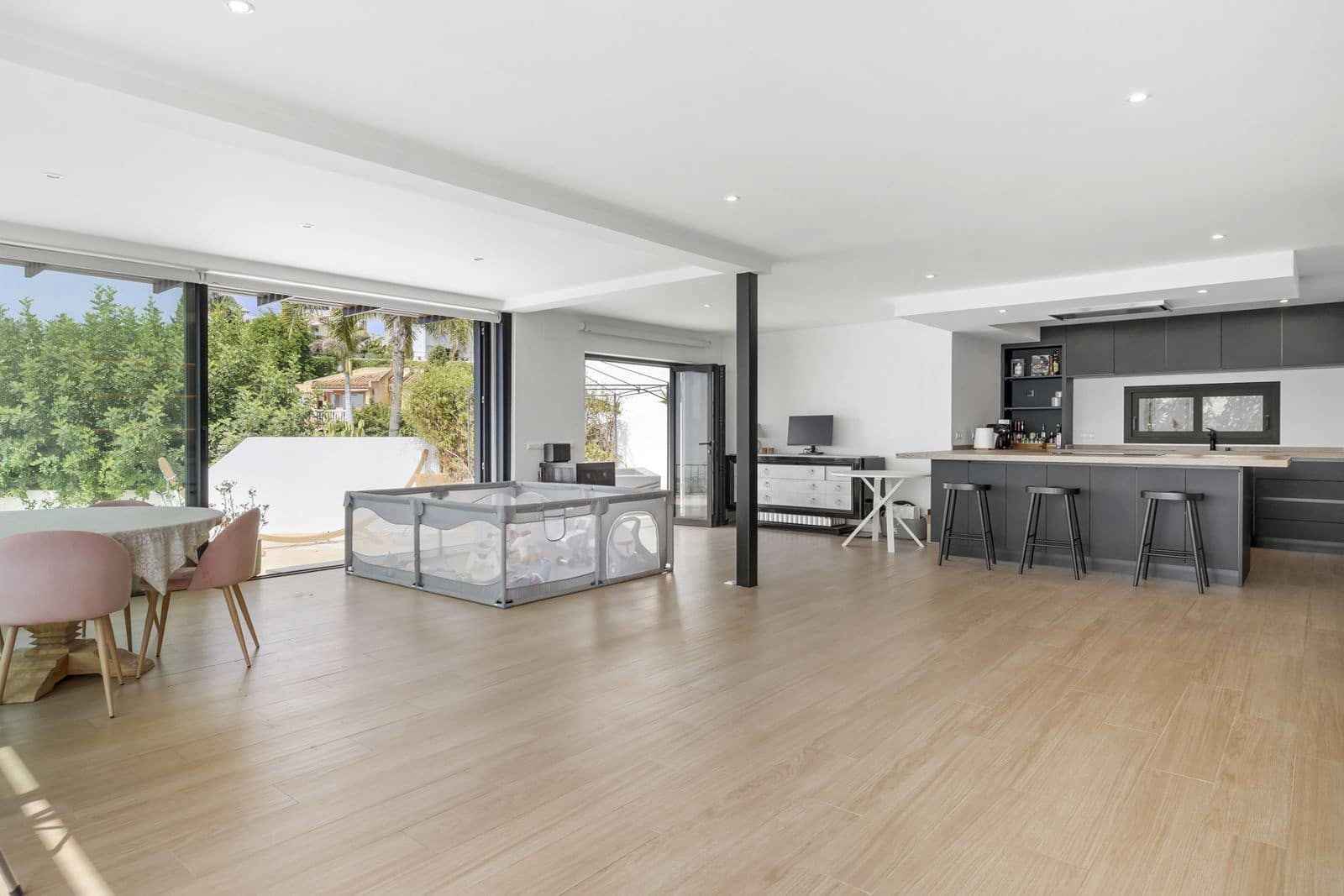 4 soveværelse Villa til salg i Benalmadena - € 1.045.000 (Ref: 9998219)