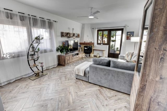 3 soverom Villa til salgs i Benalmádena - € 629 000 (Ref: 9998224)