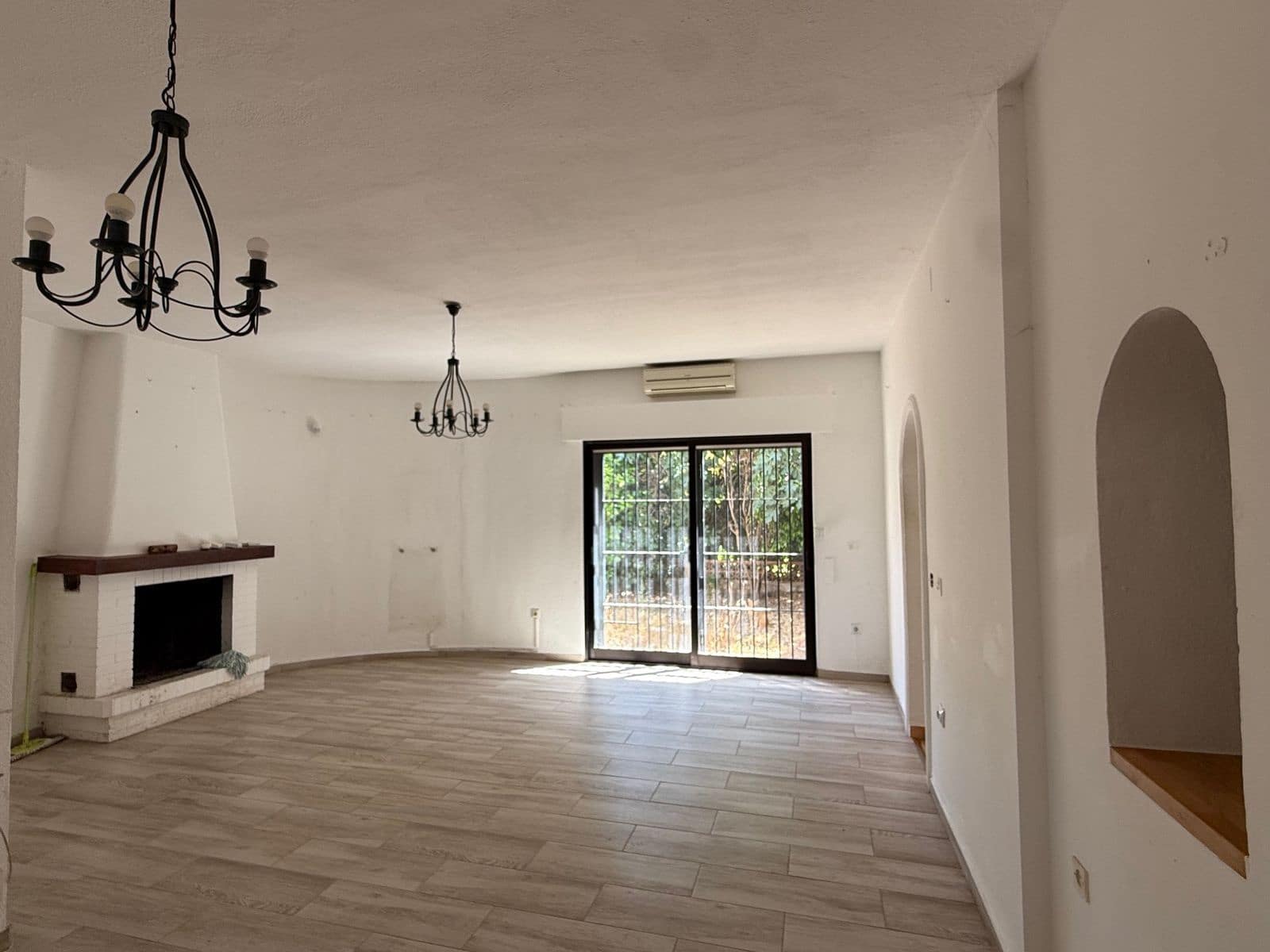 2 soveværelse Villa til salg i Marbesa - € 1.850.000 (Ref: 9998225)