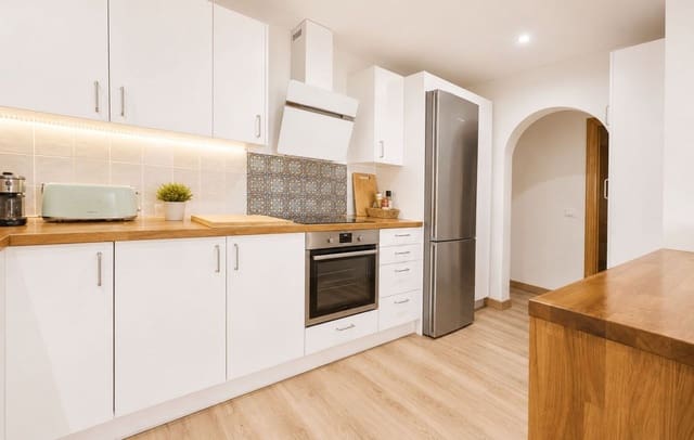 3 soverom Leilighet til salgs i Benalmádena - € 495 000 (Ref: 9998227)