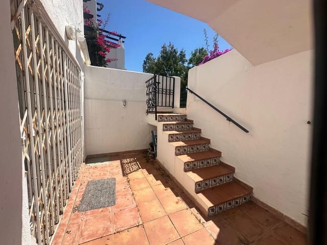 3 soveværelse Lejlighed til salg i Calahonda, Mijas - € 380.000 (Ref: 9998228)