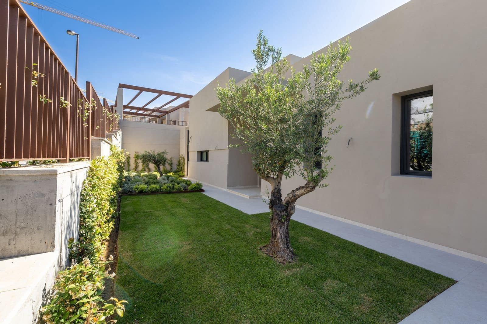 Bungalow de 3 habitaciones en Benahavís en venta - 1.895.000 € (Ref: 9998229)