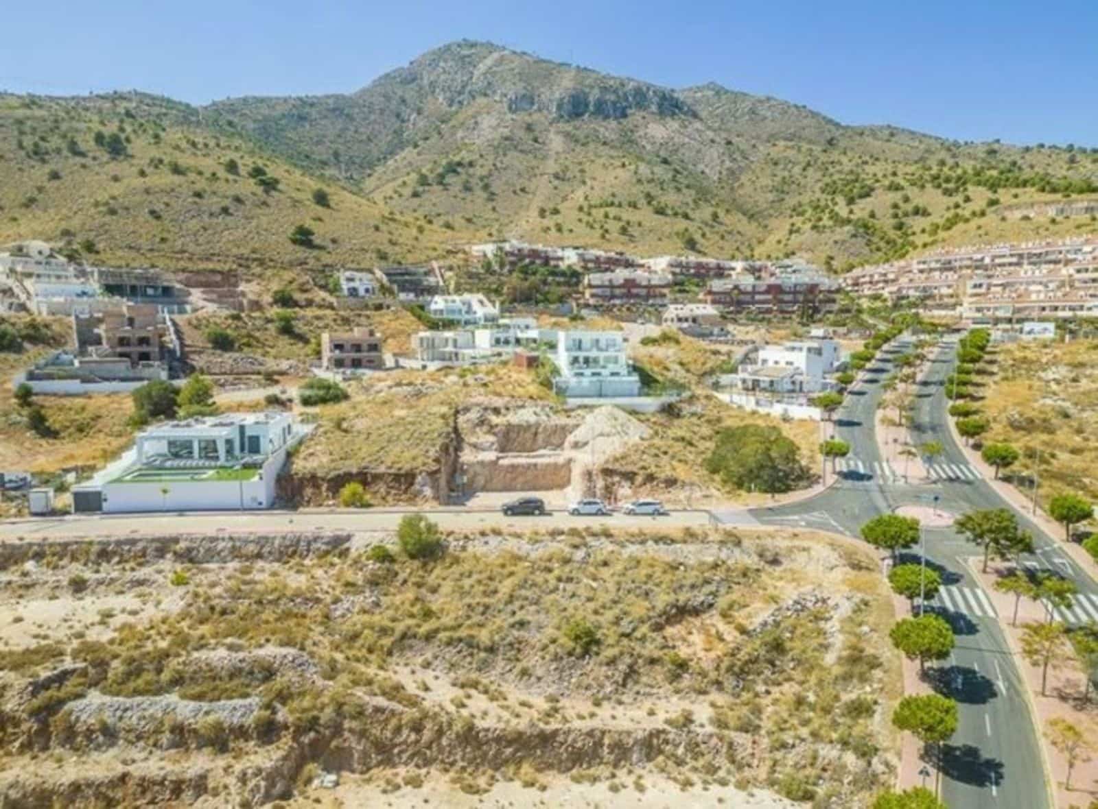 Byggetomt til salgs i Benalmadena - € 340 000 (Ref: 9998230)