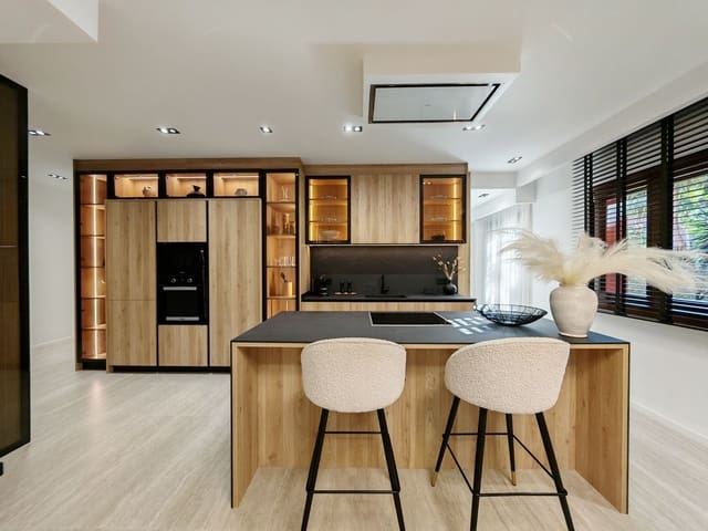 Apartamento de 3 habitaciones en Guadalmansa, Estepona en venta - 1.525.000 € (Ref: 9998232)