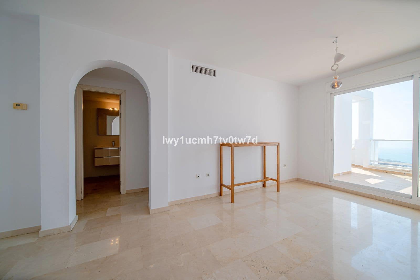 2 soveværelse Lejlighed til salg i Benalmadena - € 399.000 (Ref: 9998233)