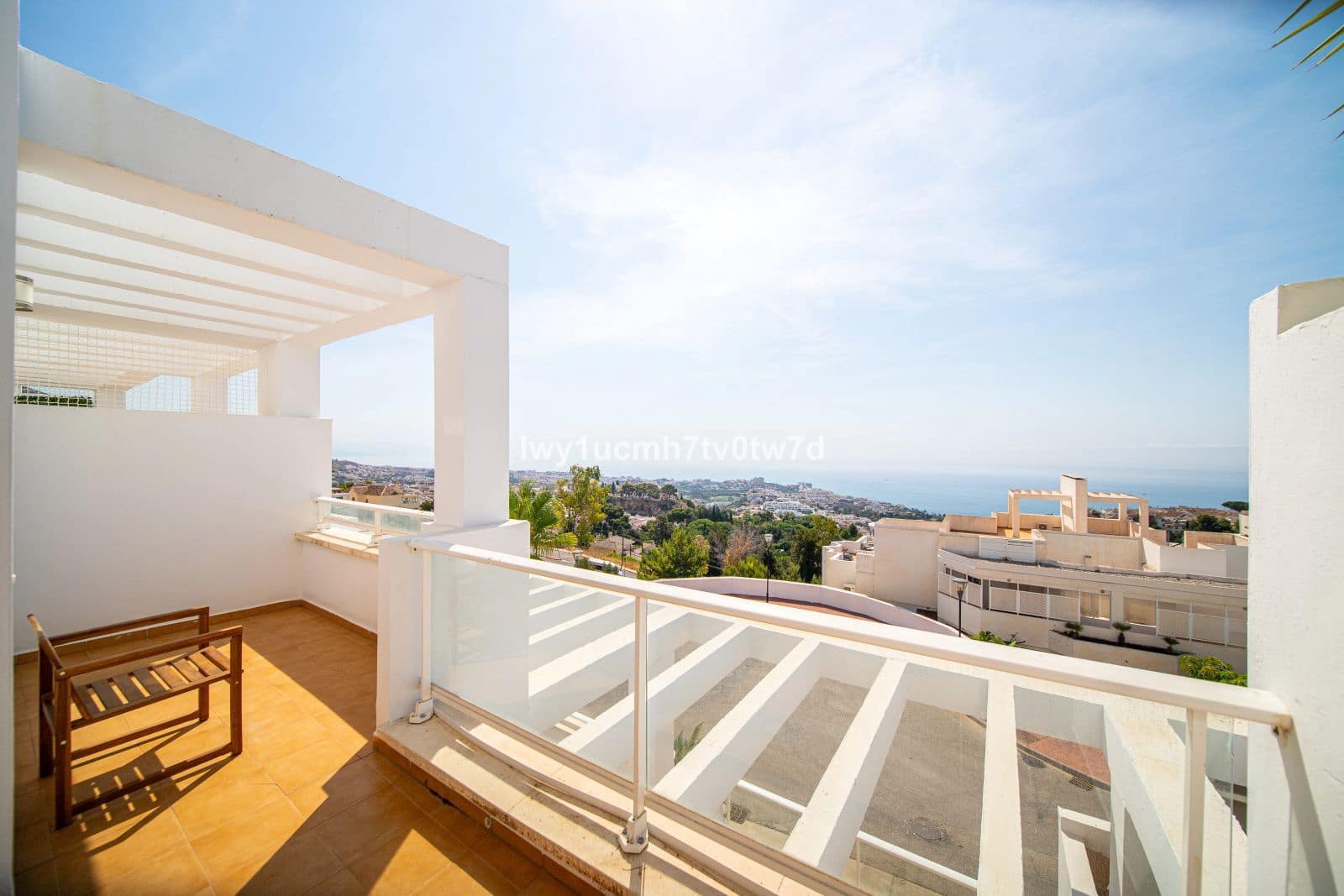 2 soveværelse Lejlighed til salg i Benalmadena - € 399.000 (Ref: 9998233)