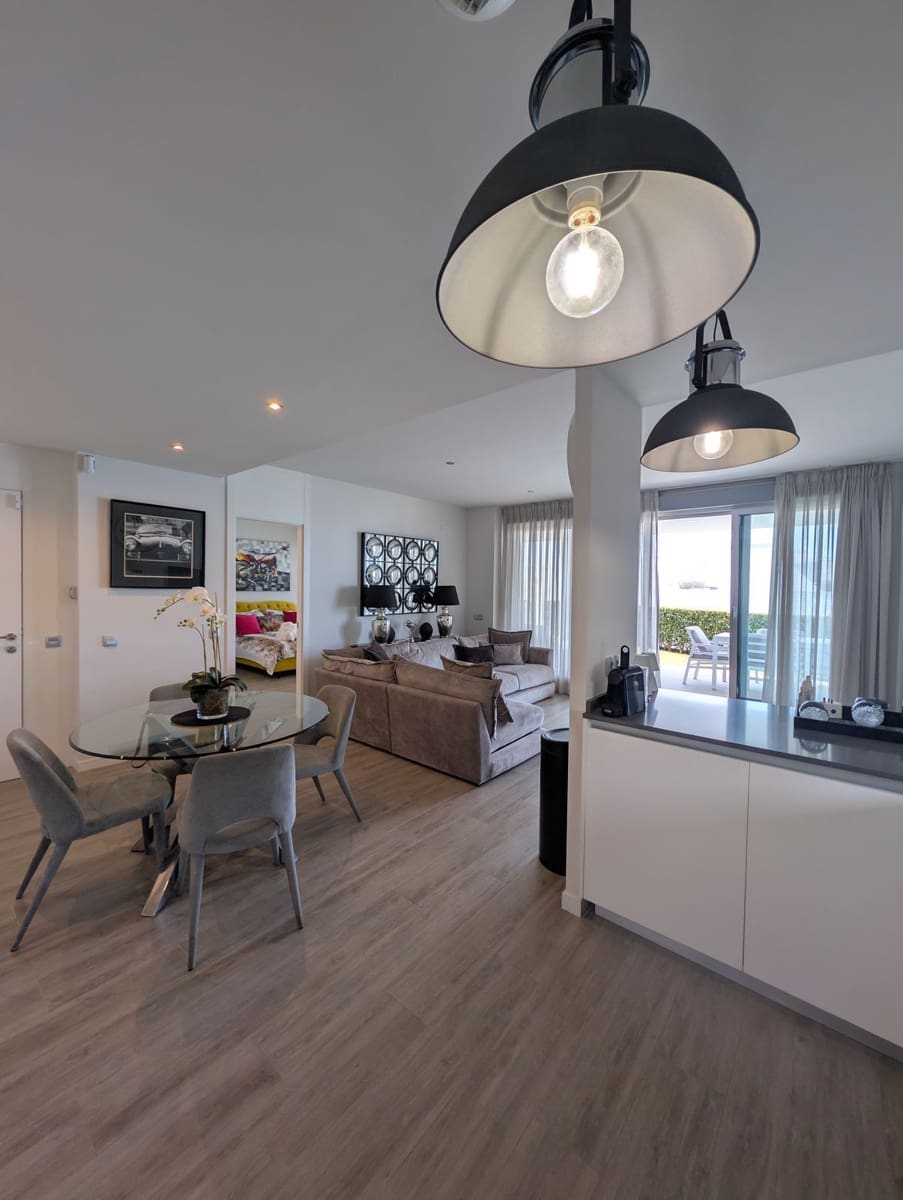 Apartamento de 3 habitaciones en Cancelada en venta - 510.000 € (Ref: 9998234)
