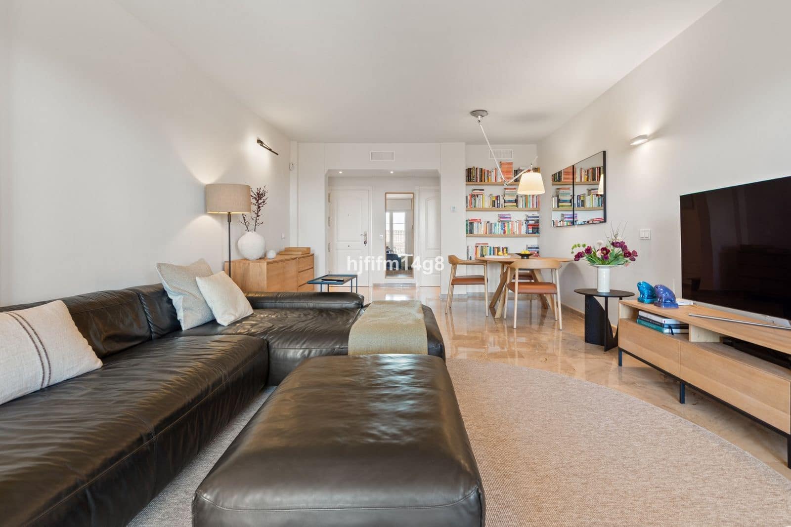2 soveværelse Lejlighed til salg i Nueva Andalucia - € 750.000 (Ref: 9998235)